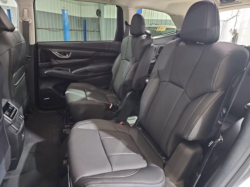 New 2026 Subaru Ascent Limited AWD/4WD image 15