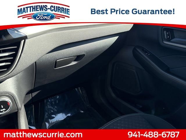 Certified 2025 Ford Escape Active image 21