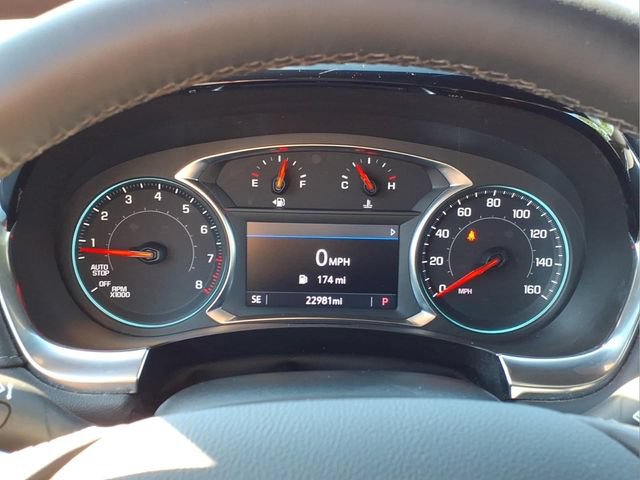 Used 2023 Chevrolet Traverse LT FWD image 27