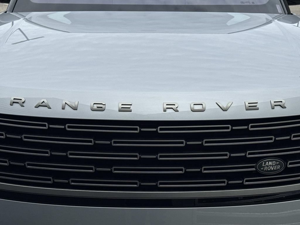 Certified 2023 Land Rover Range Rover SE AWD/4WD image 11