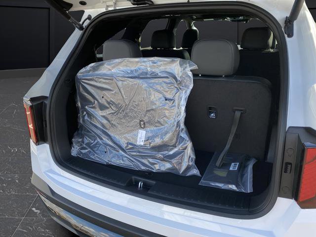 New 2026 Kia Sorento SX Prestige image 17