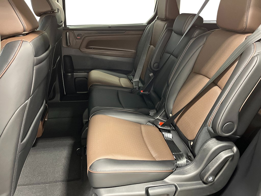 New 2026 Honda Odyssey Elite image 23