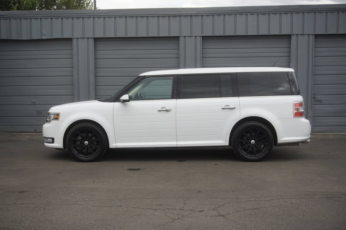 Used 2019 Ford Flex Limited AWD/4WD image 2