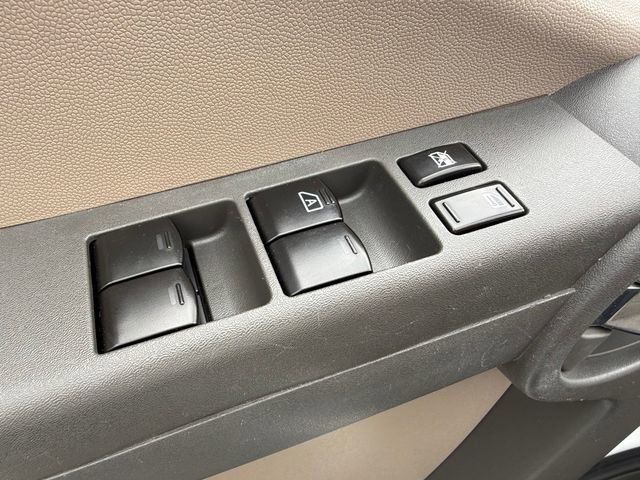 Used 2008 Nissan Xterra SE w/ Supplemental Air Bag Pkg RWD image 14
