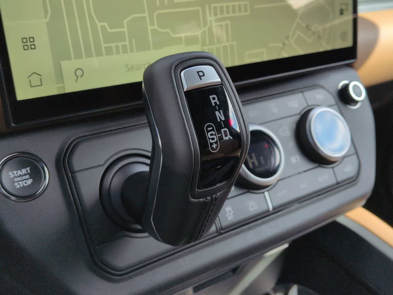 New 2026 Land Rover Defender 130 X-Dynamic SE image 35