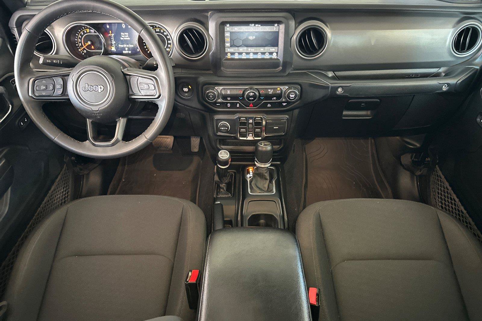 Used 2023 Jeep Gladiator Sport AWD/4WD image 12