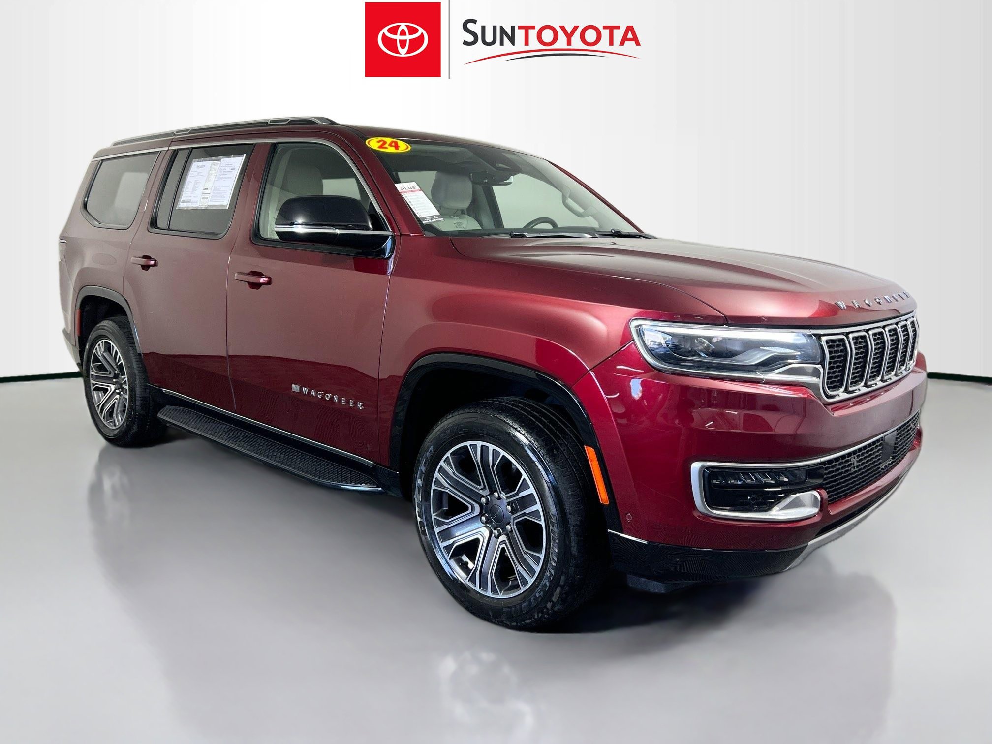 Used 2024 Jeep Wagoneer Series II w/ Flexible Seating Group image 1