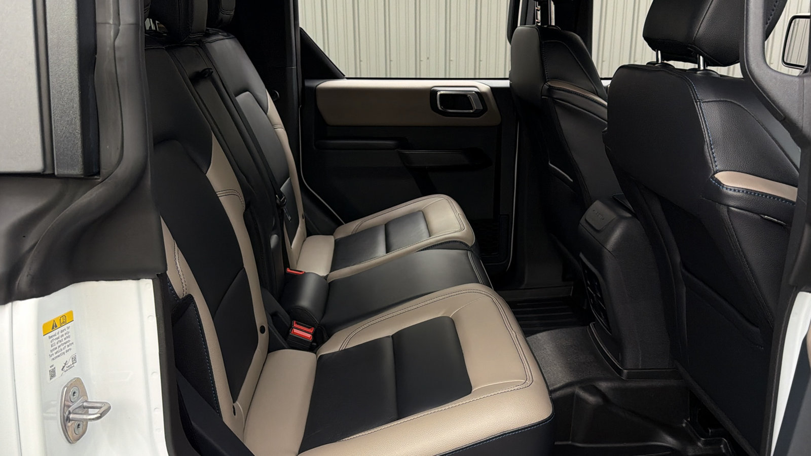 Used 2024 Ford Bronco Wildtrak AWD/4WD image 37
