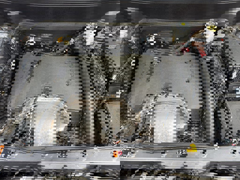 Used 2020 GMC Terrain SLT w/ Preferred Package image 33