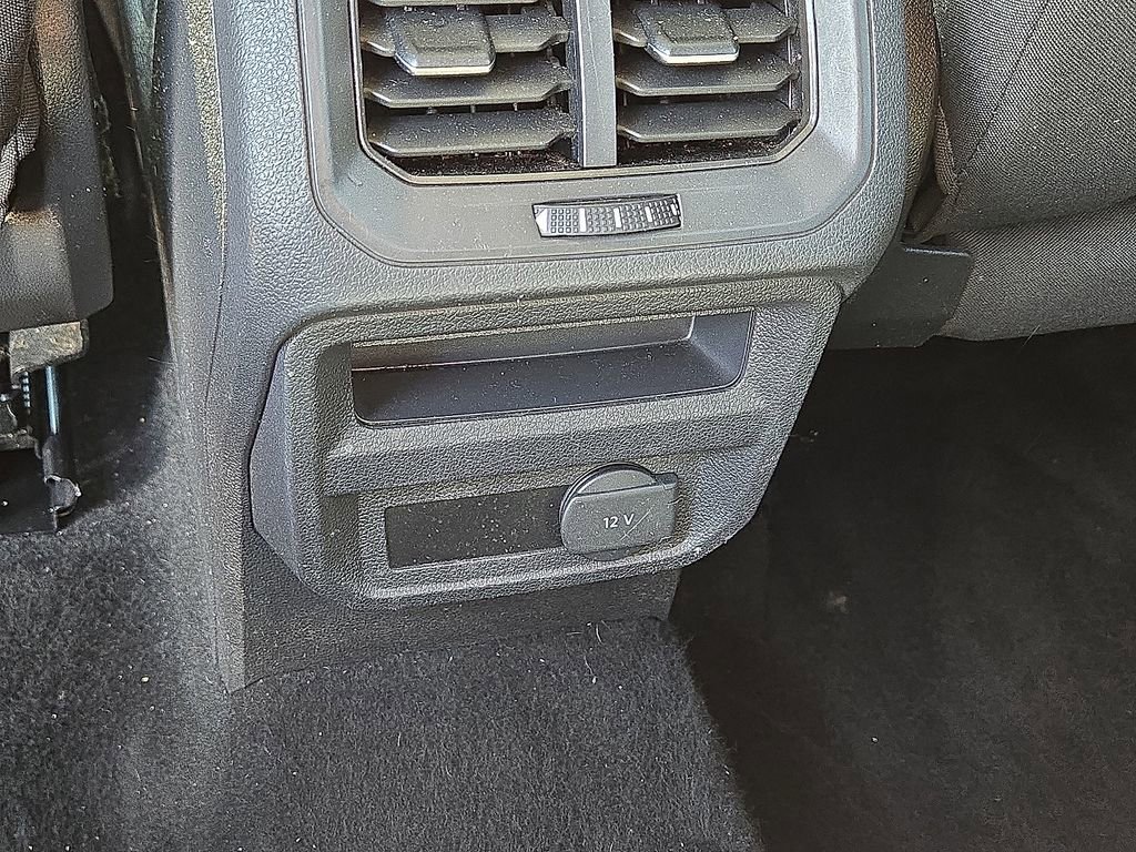 Used 2020 Volkswagen Tiguan S image 15