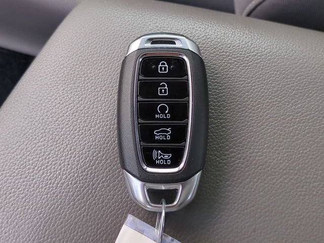 Certified 2023 Hyundai Elantra SEL w/ Convenience Package FWD image 28