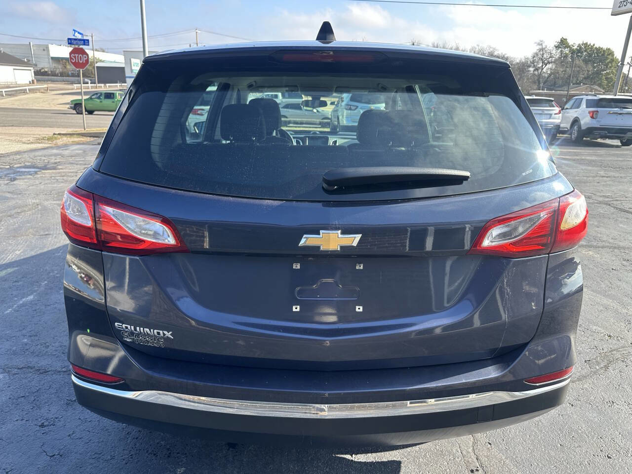 Used 2018 Chevrolet Equinox LS image 8