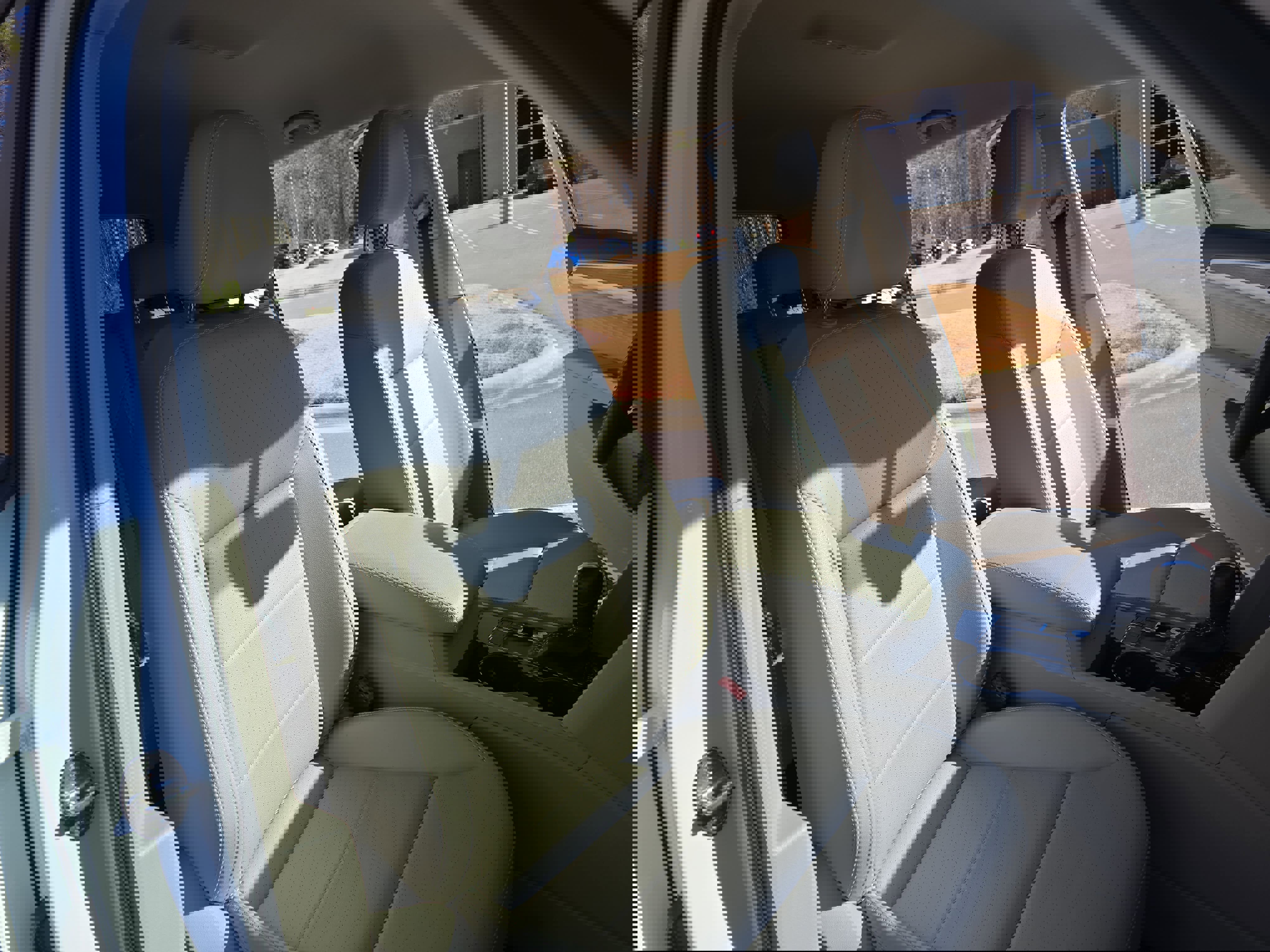 Used 2023 Volkswagen Atlas SE image 10