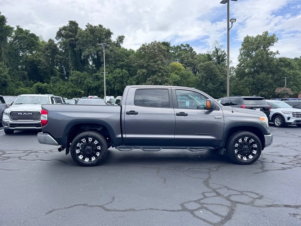 Used 2014 Toyota Tundra SR5 w/ SR5 Upgrade Package AWD/4WD image 4