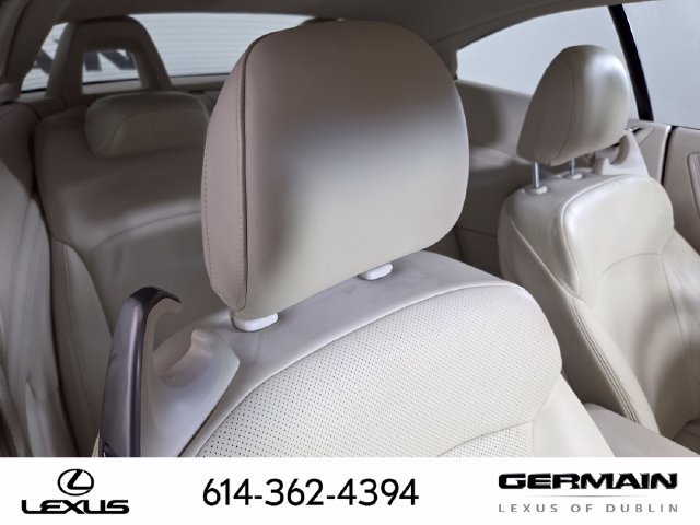 Used 2010 Lexus IS 350C w/ Luxury Pkg RWD image 24