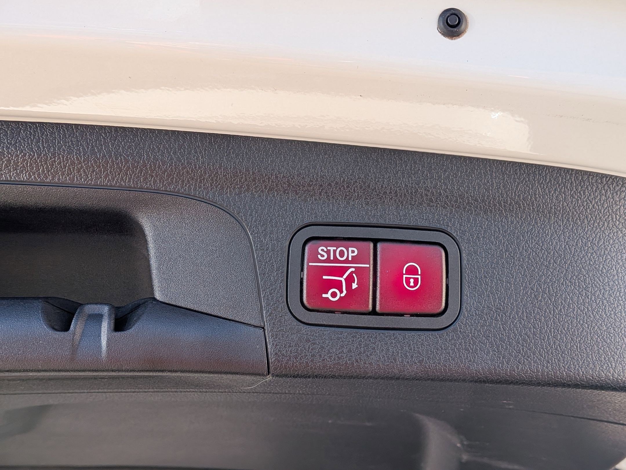 Certified 2020 Mercedes-Benz GLE 350 4MATIC image 34