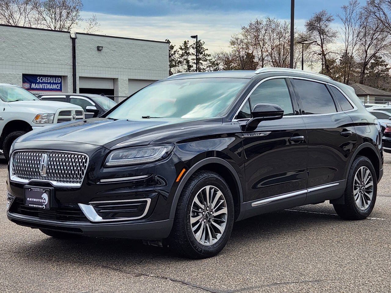 Used 2020 Lincoln Nautilus Premier w/ Equipment Group 101A AWD/4WD image 8