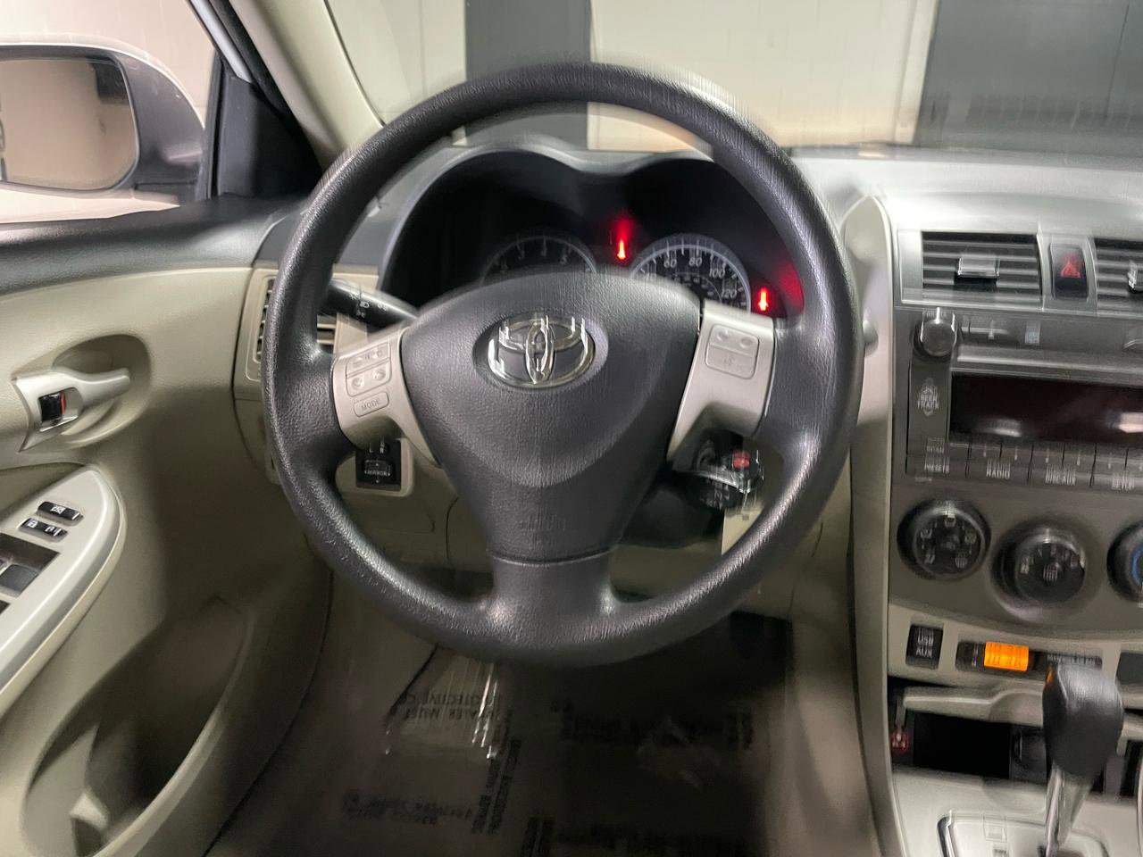 Used 2011 Toyota Corolla LE FWD image 16