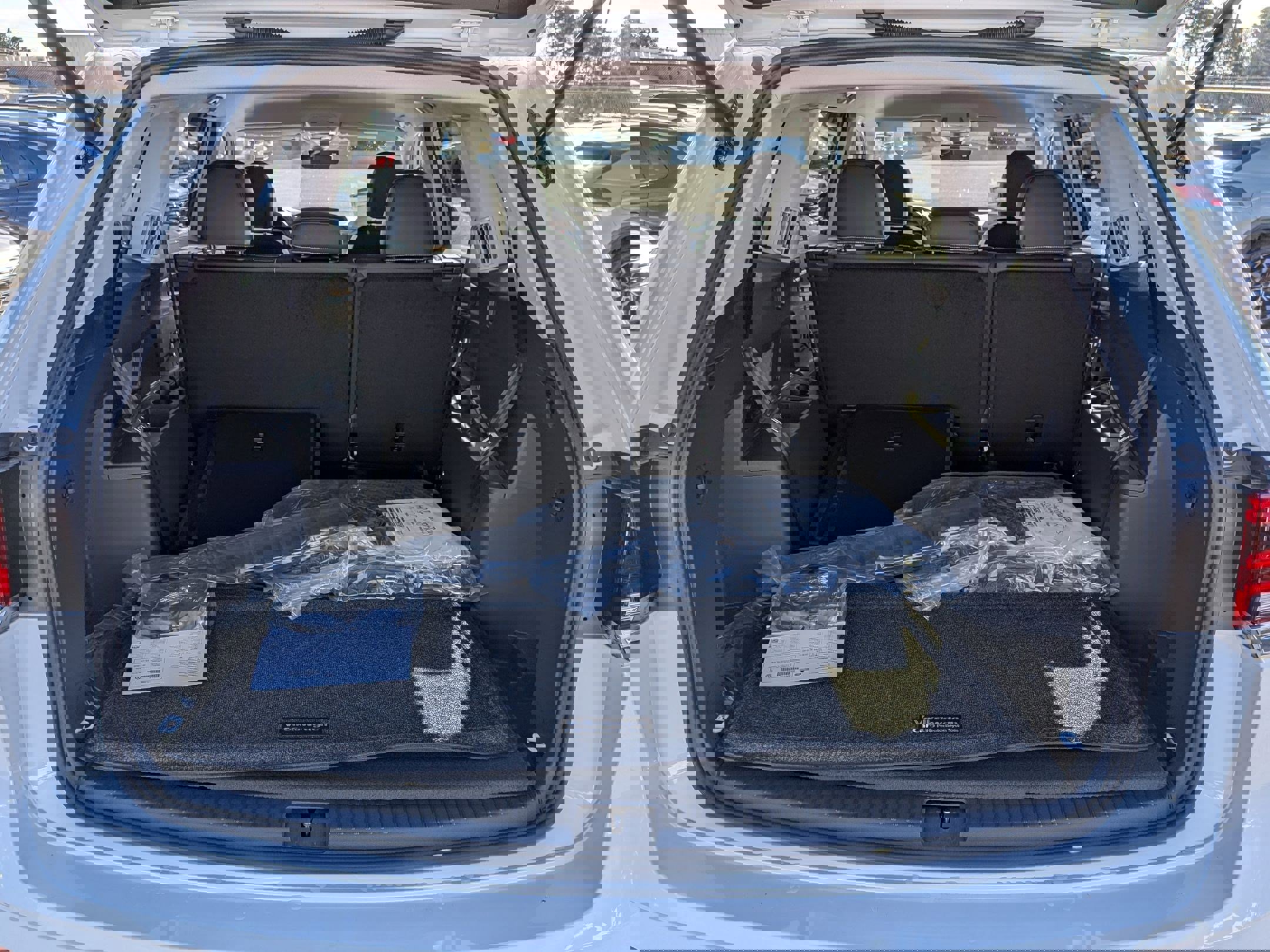 New 2026 Volkswagen Atlas SE image 31