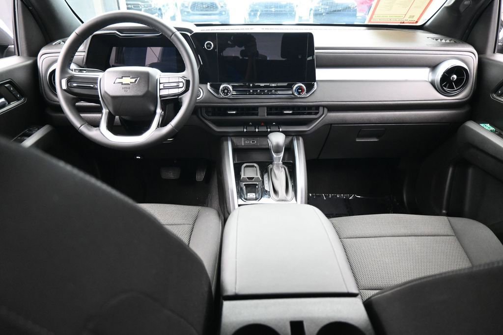 Used 2023 Chevrolet Colorado LT RWD image 38