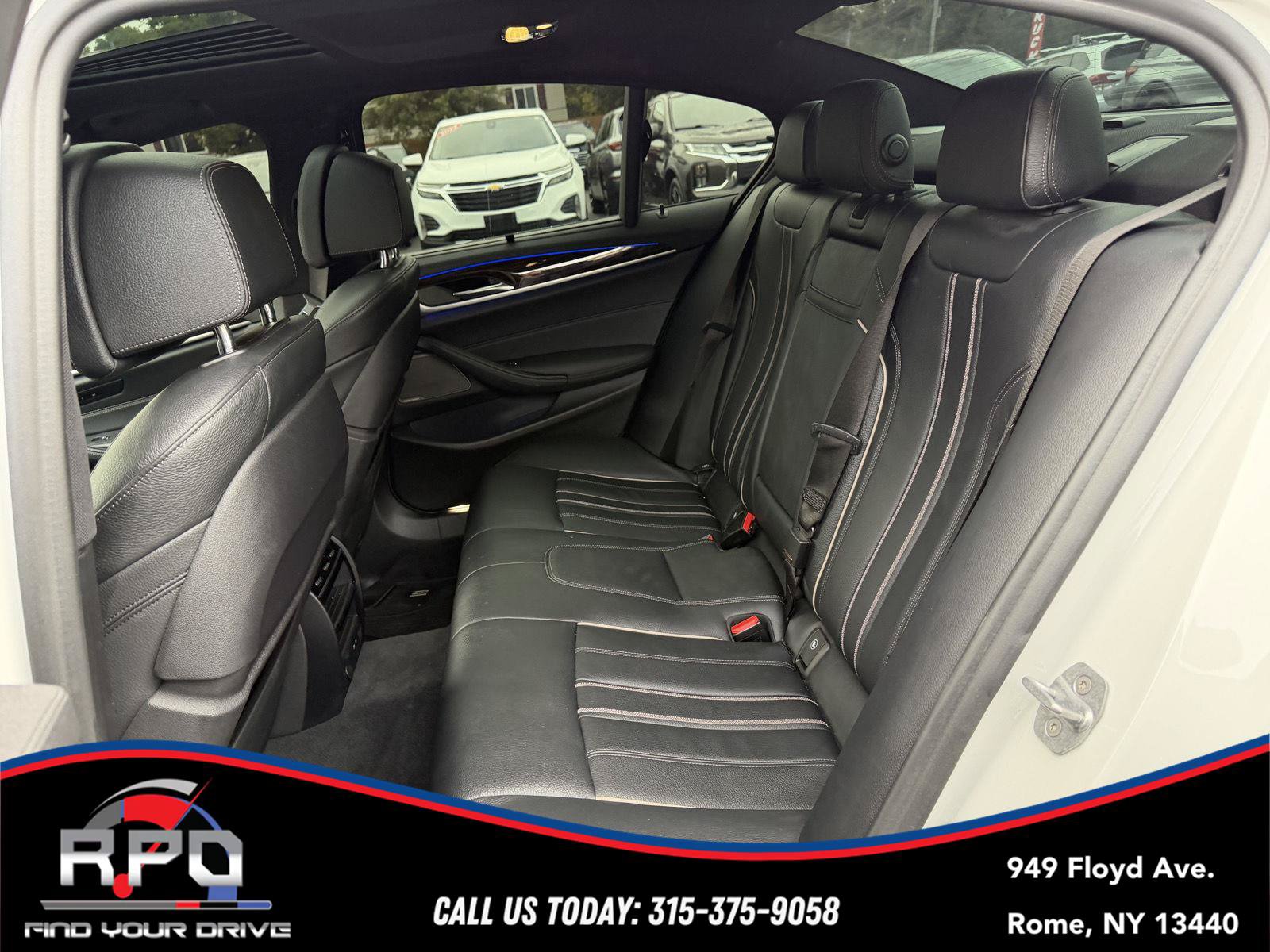 Used 2020 BMW M550i xDrive w/ Executive Package AWD/4WD image 28