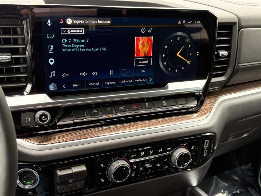 Used 2026 Chevrolet Silverado 1500 LT Trail Boss AWD/4WD image 9