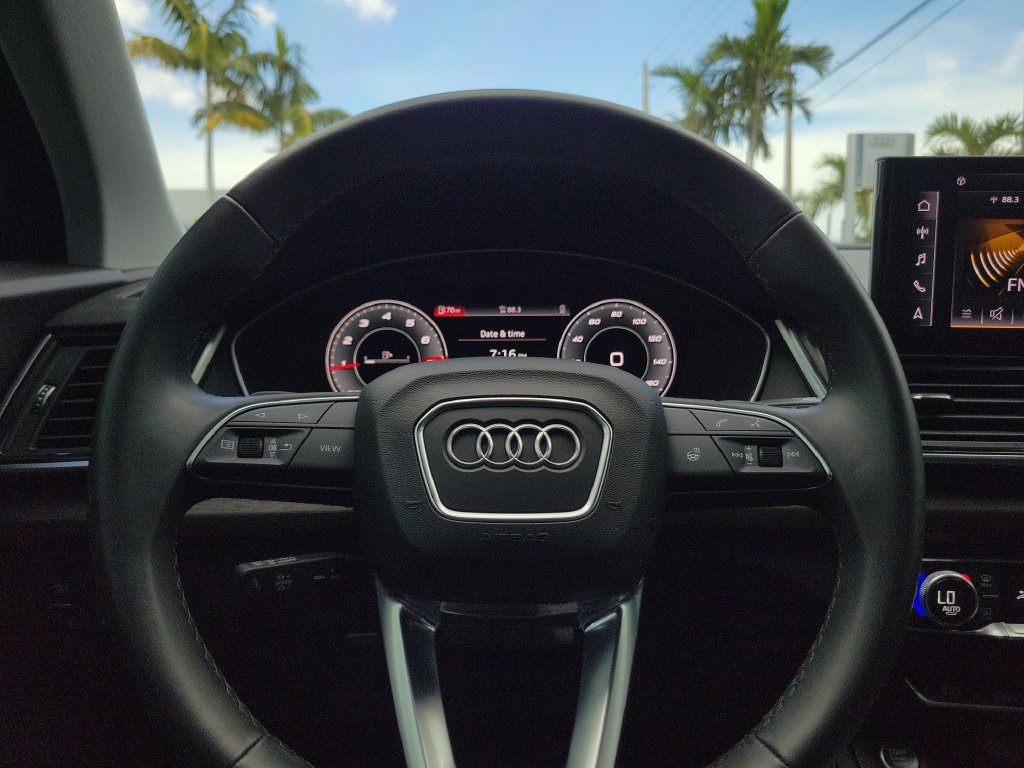 Certified 2021 Audi Q5 2.0T Premium Plus w/ Premium Plus Package AWD/4WD image 8