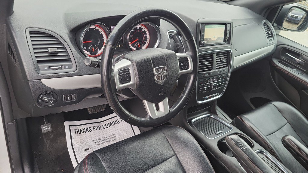 Used 2018 Dodge Grand Caravan GT FWD image 19