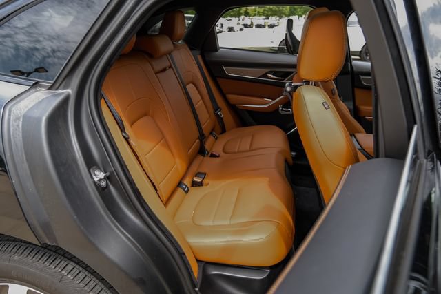 Used 2026 Jaguar F-PACE R-Dynamic S AWD/4WD image 42