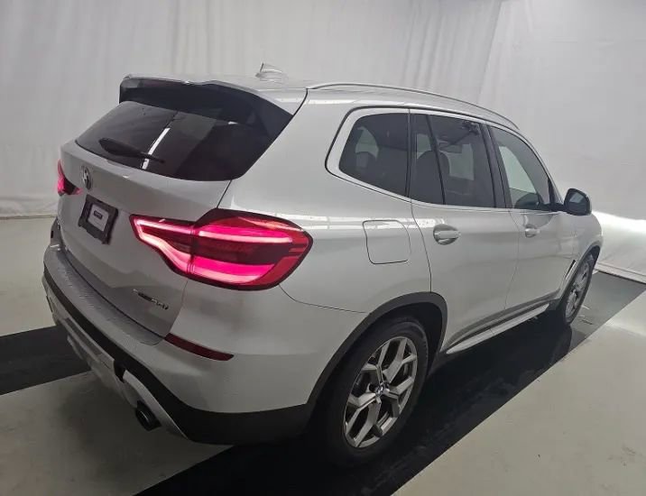 Used 2021 BMW X3 sDrive30i w/ Convenience Package RWD image 4