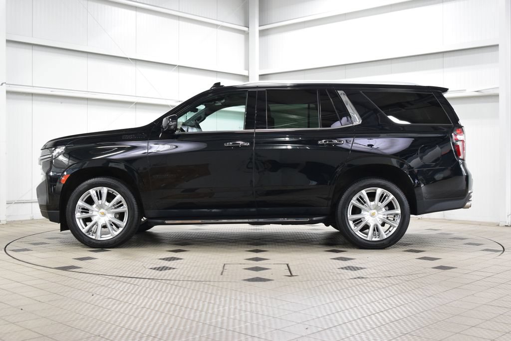 Used 2023 Chevrolet Tahoe High Country AWD/4WD image 4