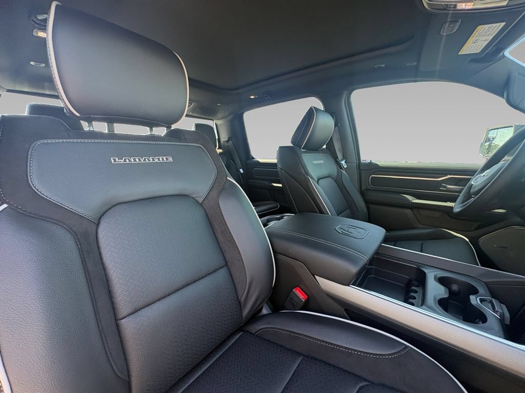 New 2026 RAM 1500 Laramie w/ Night Edition AWD/4WD image 7