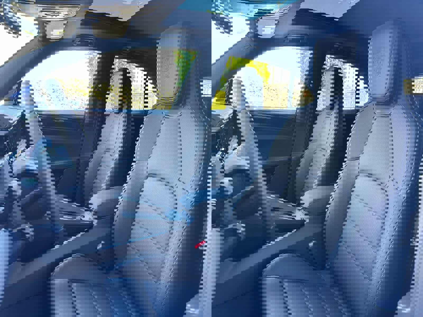 New 2026 Porsche Macan Electric RWD image 5