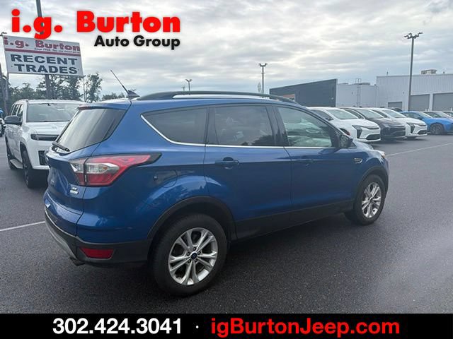 Used 2018 Ford Escape SE w/ SE Sync 3 Package FWD image 3