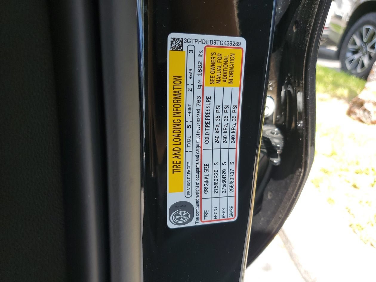 New 2026 GMC Sierra 1500 SLT w/ SLT Premium Package RWD image 33
