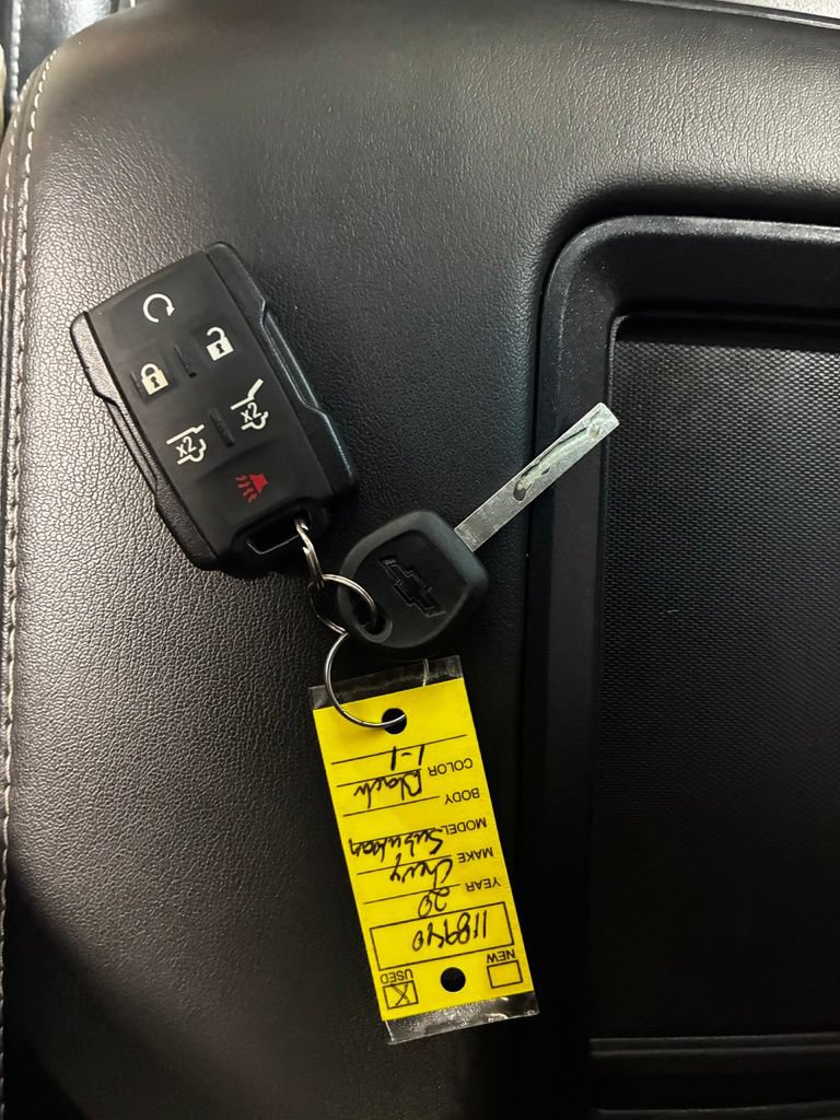 Used 2020 Chevrolet Suburban LT AWD/4WD image 18