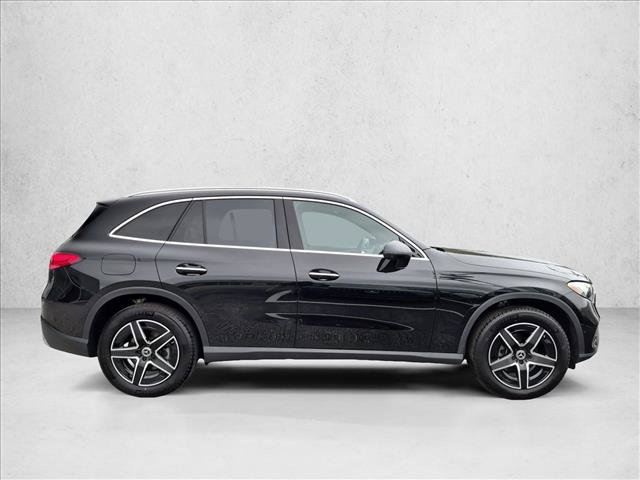 Certified 2026 Mercedes-Benz GLC 300 4MATIC image 4