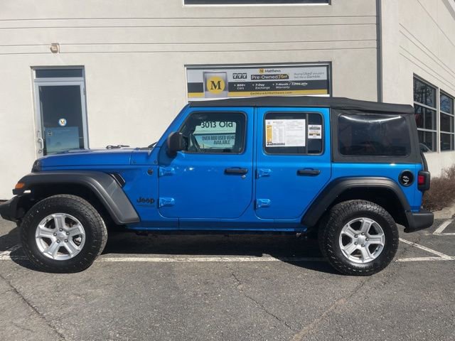 Used 2022 Jeep Wrangler Unlimited Sport image 2