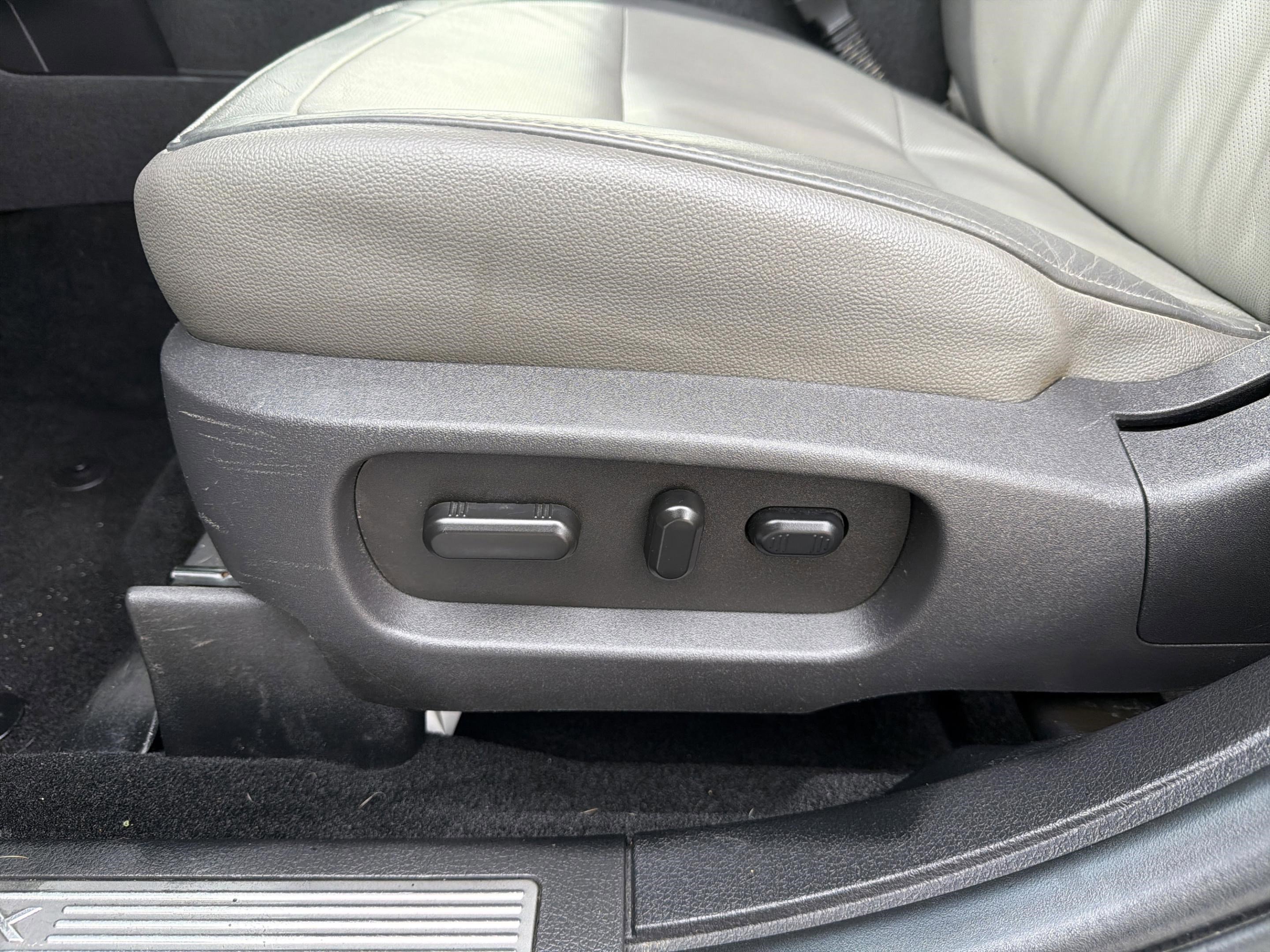 Used 2018 Ford Flex Limited w/ Limited Appearance Package image 25