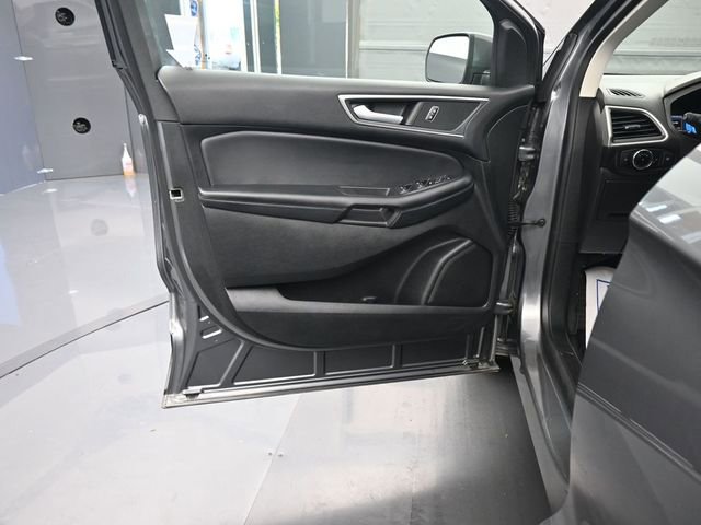 Used 2024 Ford Edge SEL AWD/4WD image 10