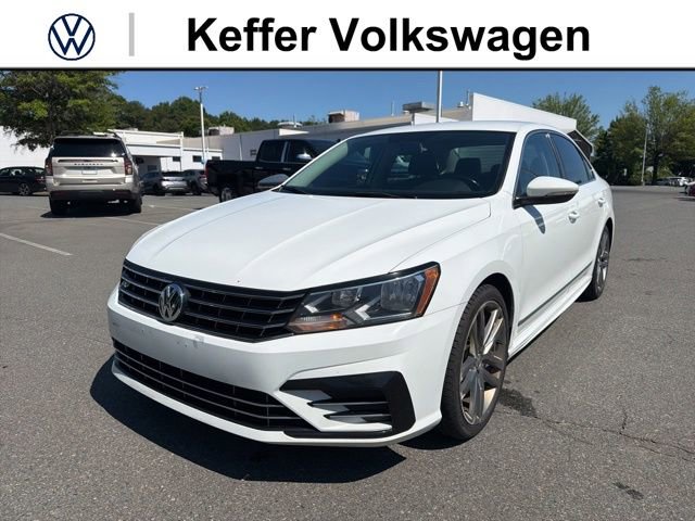 Used 2016 Volkswagen Passat 1.8T R-Line
