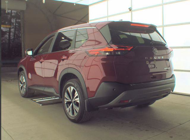Certified 2023 Nissan Rogue SV AWD/4WD image 3