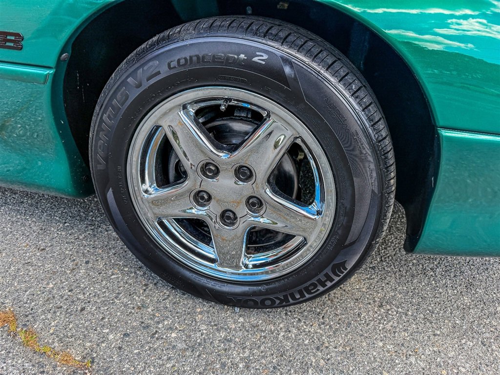 Used 1997 Chevrolet Camaro Z28 w/ Preferred Equipment Group 2 image 34