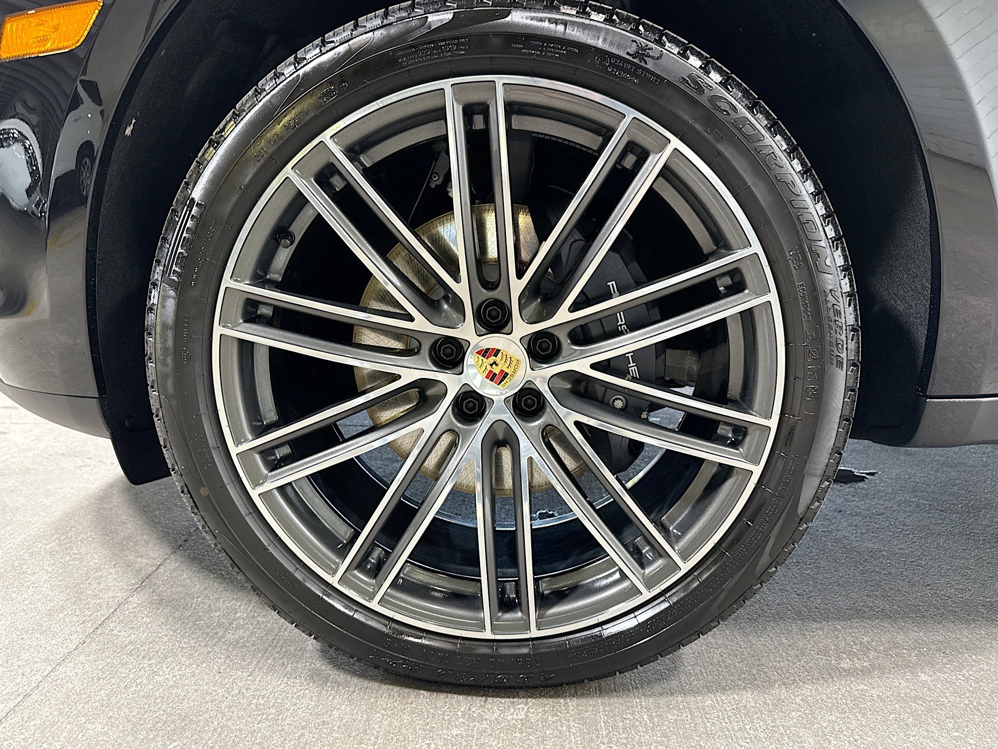 Certified 2026 Porsche Macan AWD/4WD image 40
