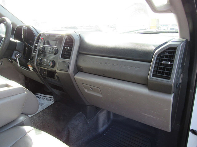 Used 2017 Ford F350 XL w/ Power Equipment Group RWD image 15