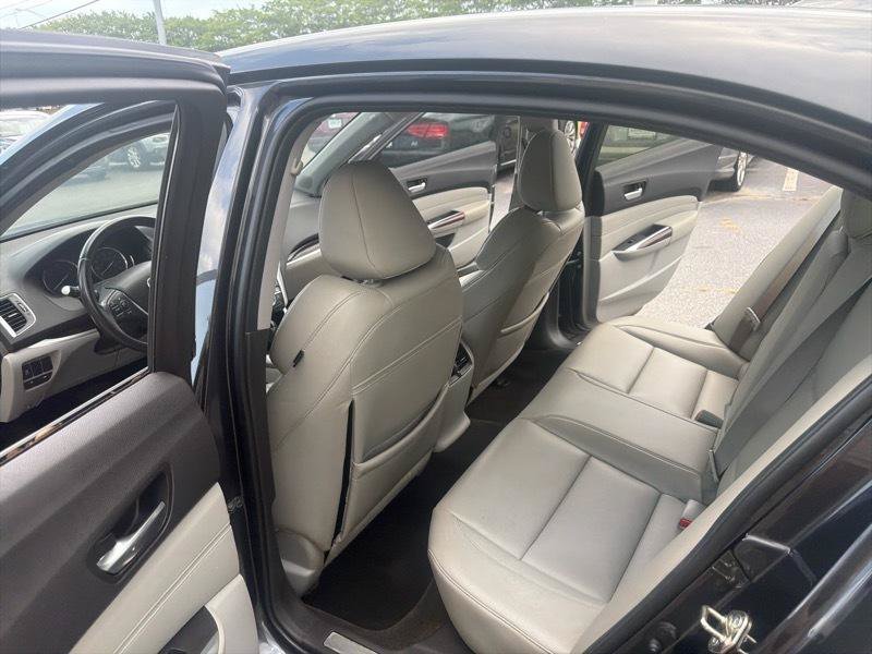 Used 2016 Acura TLX FWD image 15