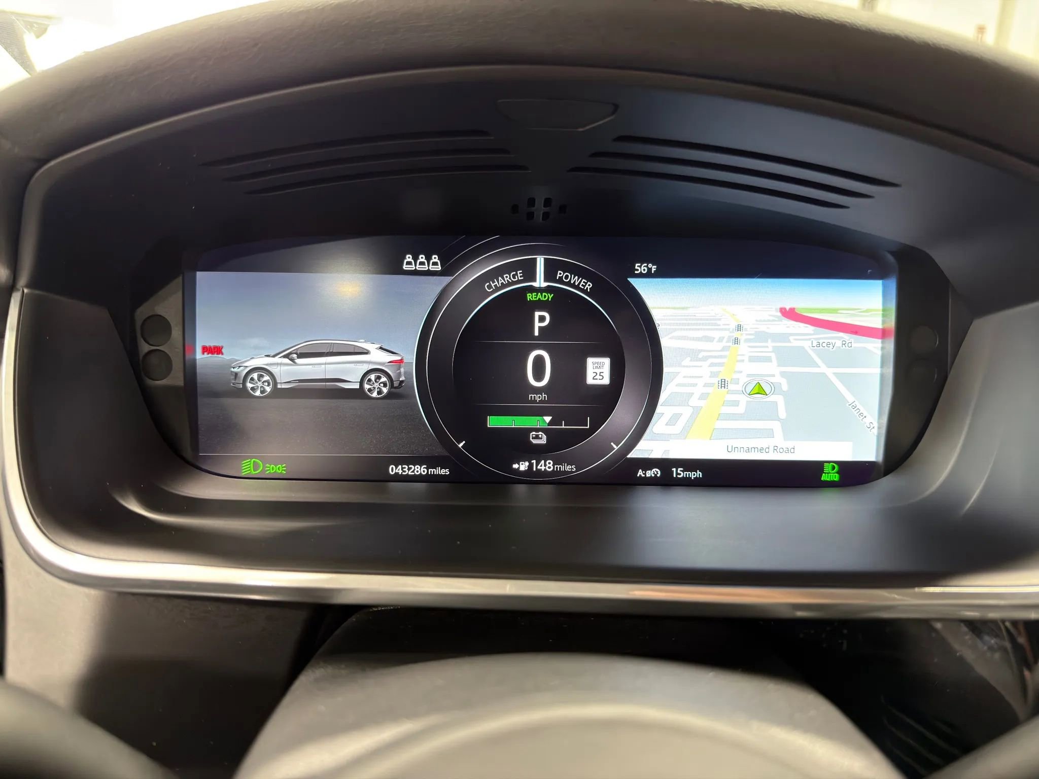 Used 2020 Jaguar I-PACE SE image 19