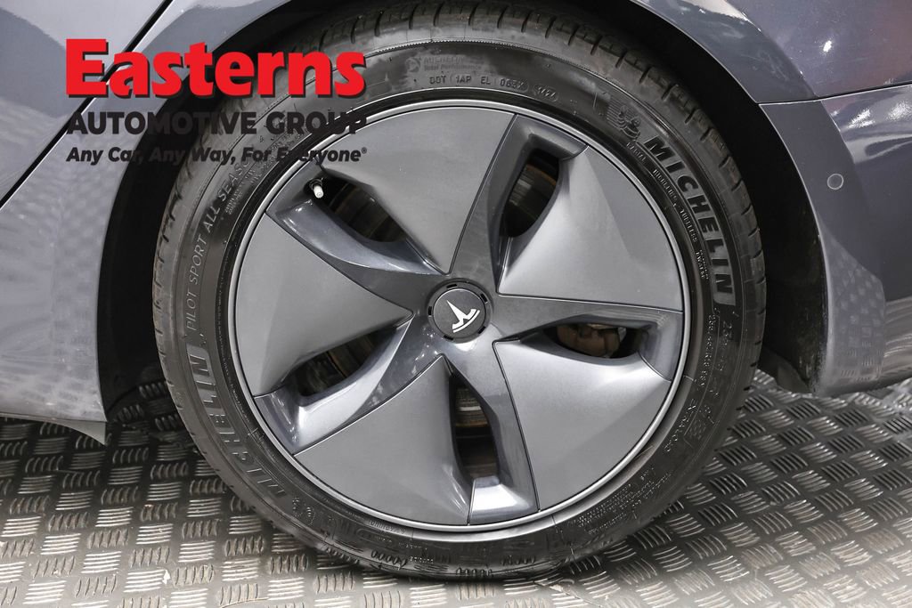 Used 2019 Tesla Model 3 Long Range image 8