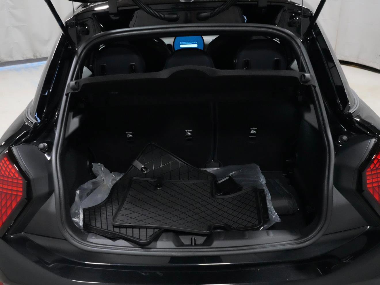 Certified 2026 MINI Cooper S FWD image 24