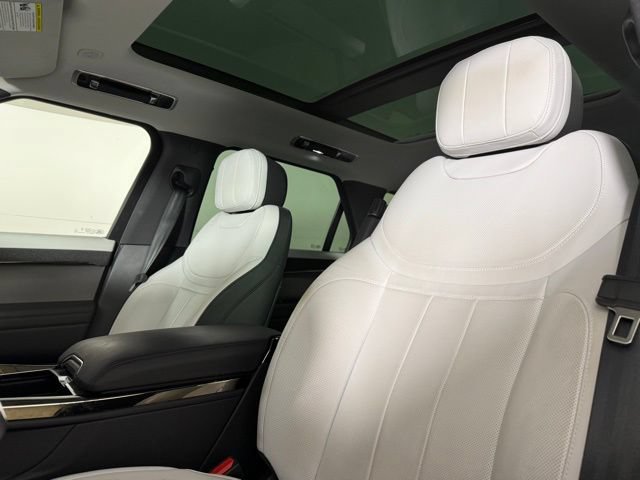 Certified 2025 Land Rover Range Rover Sport Dynamic SE AWD/4WD image 5